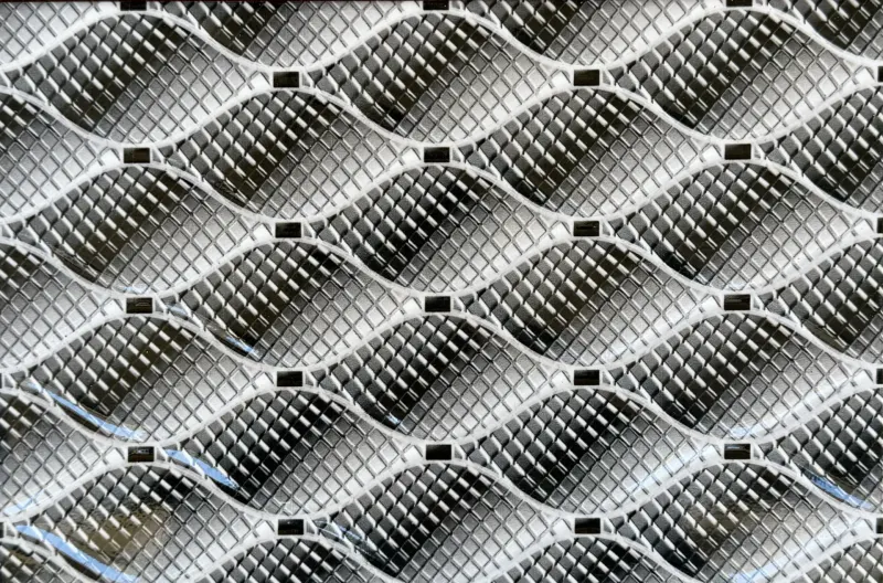 Faïence murale relief tressé noir 20x30 – 5027-D