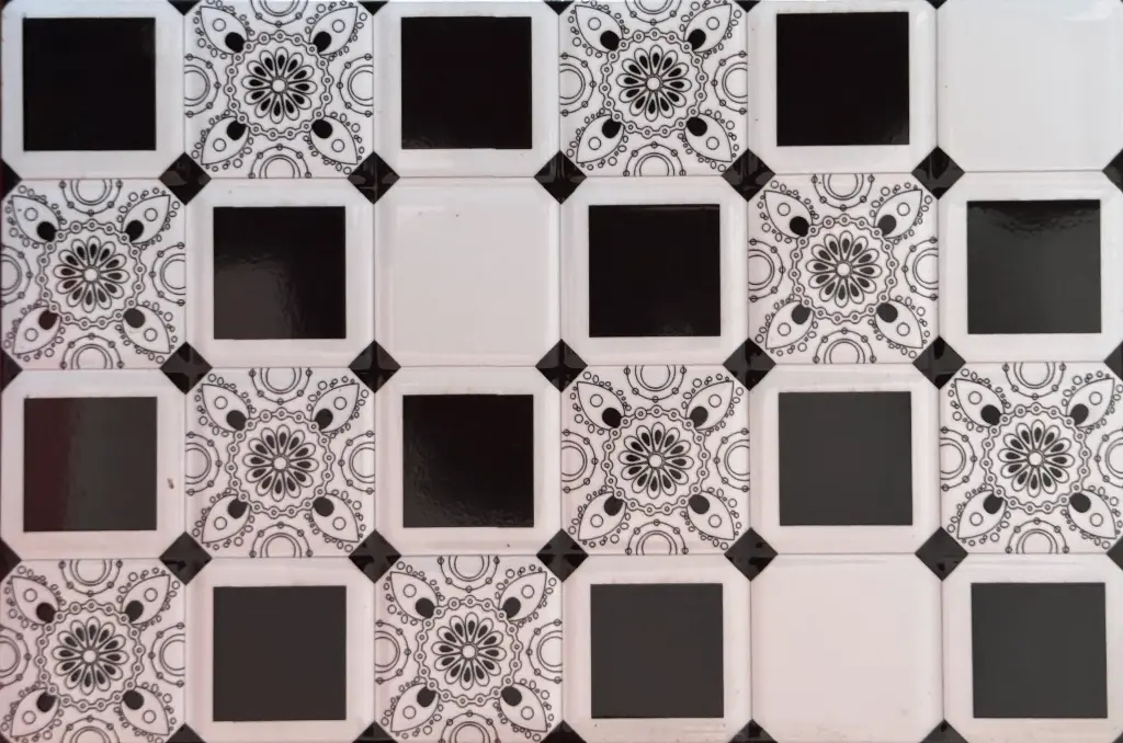 Carrelage mural géométrique noir et blanc 20x30 – 1162-HL