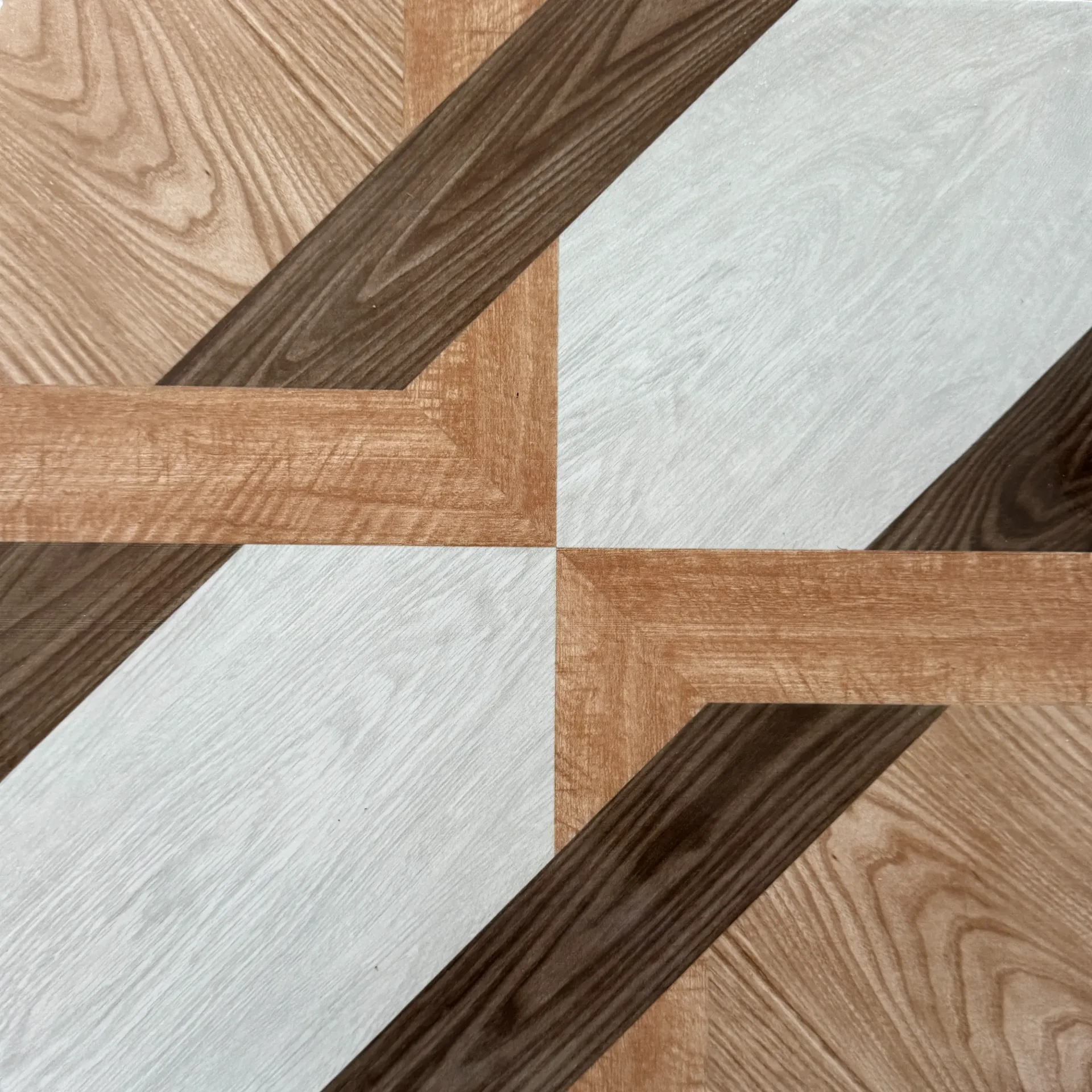 Carrelage imitation bois géométrique 40x40 – 21577